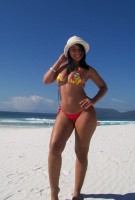 /album/fotos-da-net/gata-na-praia-jpg/